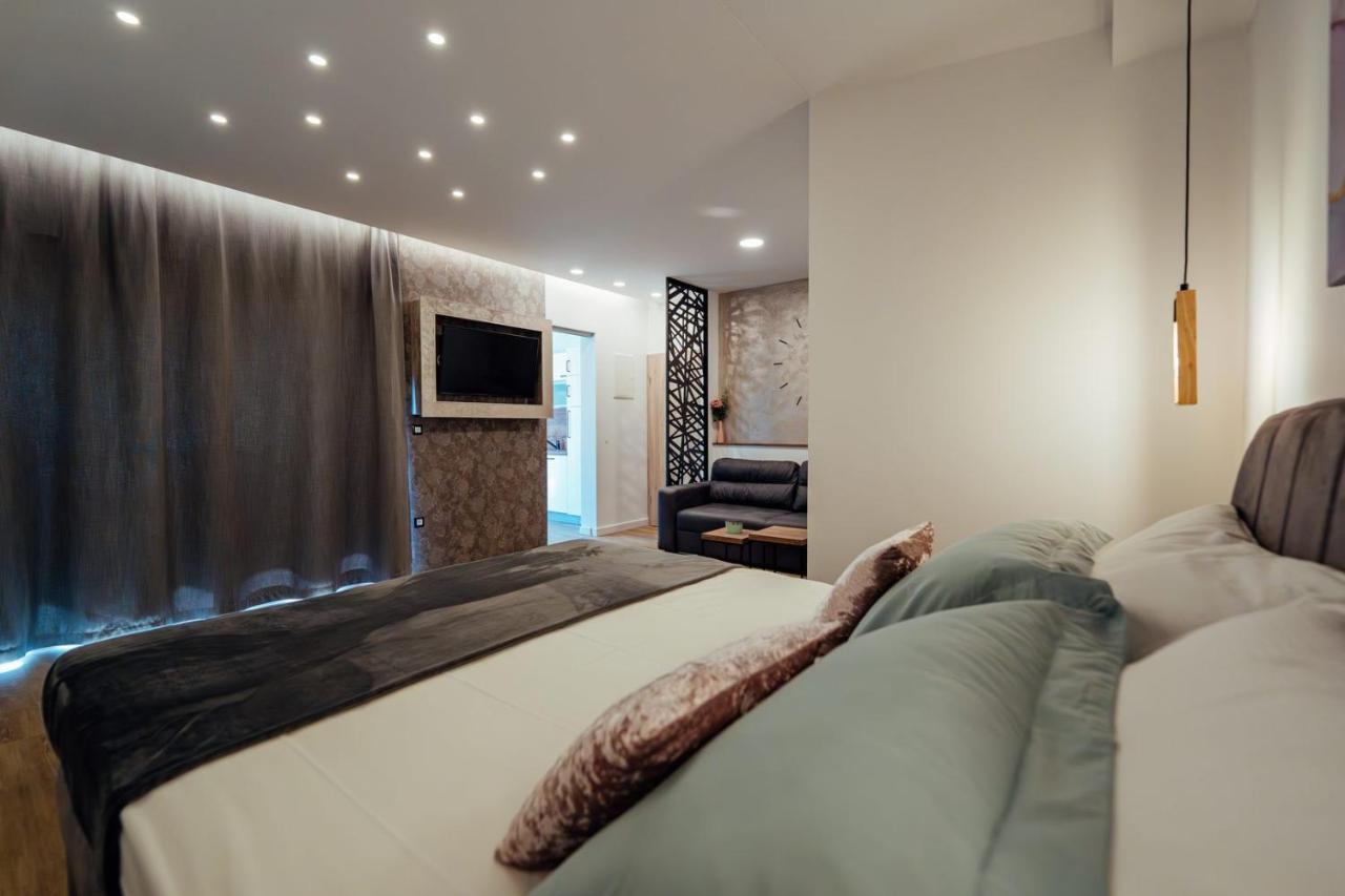Apartments Tina Brela Extérieur photo