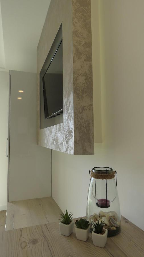 Apartments Tina Brela Extérieur photo